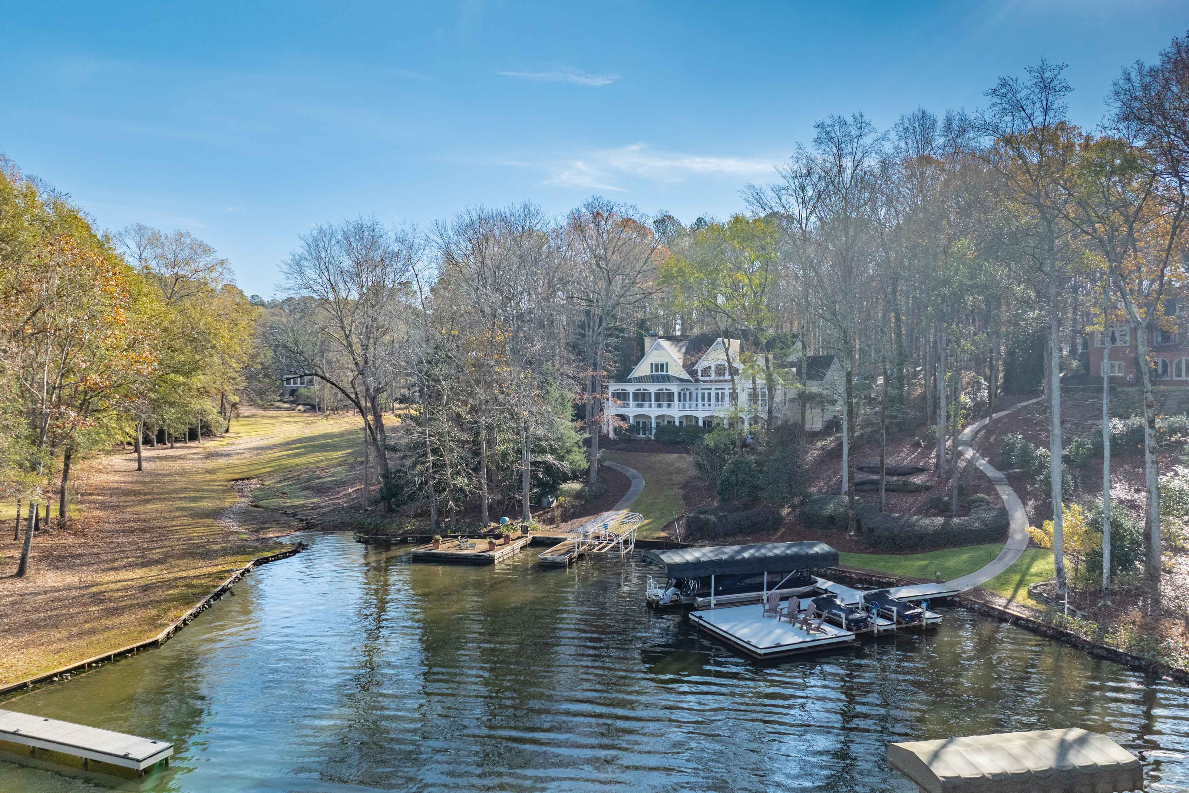 273 Reynolds Drive image 53